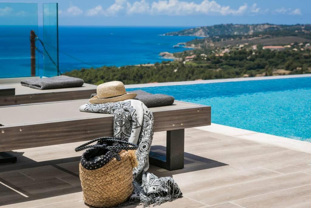 Mousata Color Villas-New Villa Green At Trapezaki With Private Pool מראה חיצוני תמונה