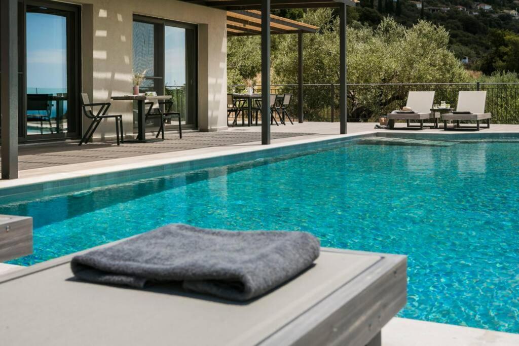 Mousata Color Villas-New Villa Green At Trapezaki With Private Pool מראה חיצוני תמונה